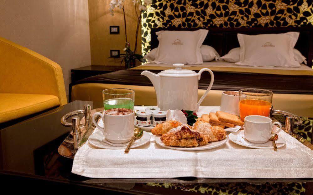 Hotel Cenacolo ソンマ・ヴェズヴィアーナ エクステリア 写真